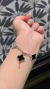 KAÏRA Customer Image