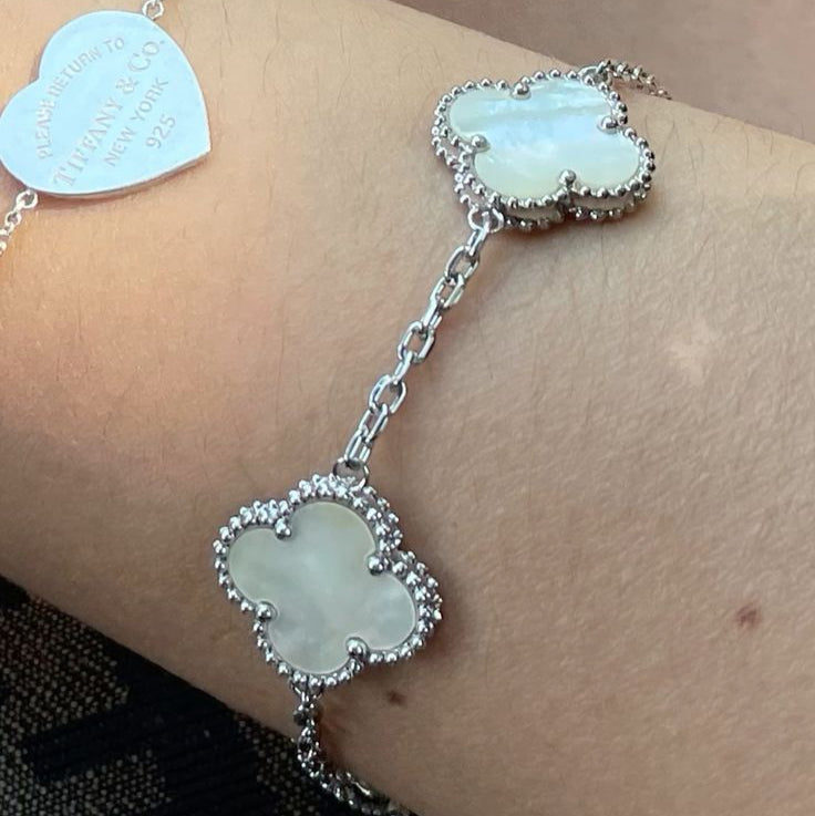CLOVERÉ | SILVER