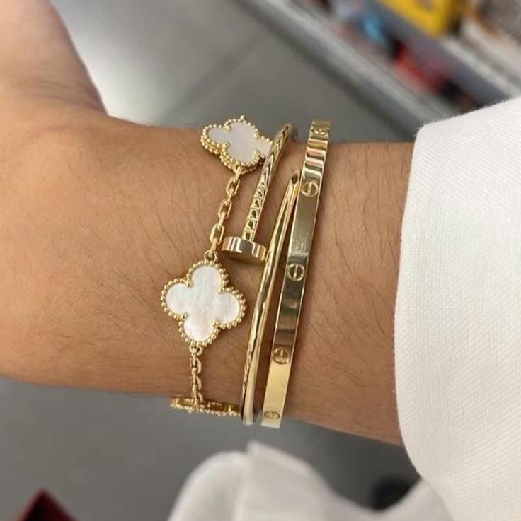 CLOVERÉ | WHITE