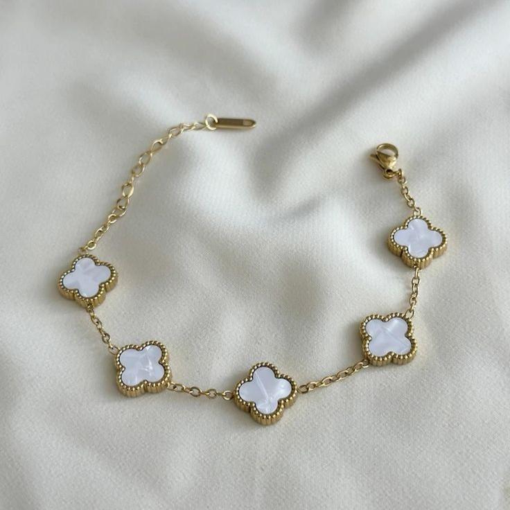 CLOVERÉ | WHITE